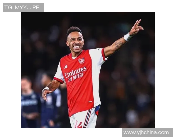 足球场上的璀璨之星：15号球员如何成就辉煌传奇